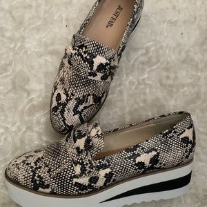 Just Fab Platform Slip On
